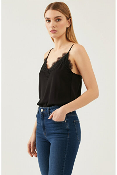 peralist Women's Black Lace Detailed Sandy Blouse with Adjustable Ring Straps