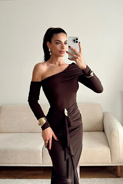 MARTYZ One Shoulder Accessory Detailed Long Dress