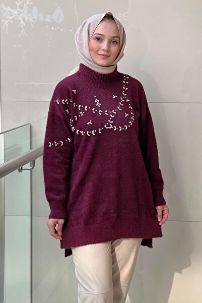 Nuss O-Neck Crystal Stone Embroidered Angora Tunic