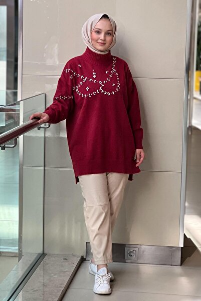 Nuss O-Neck Crystal Stone Embroidered Angora Tunic