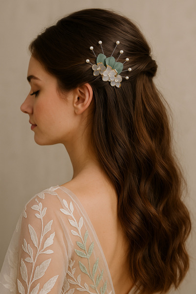 Pretty Zarif İnci Detaylı Çiçek Tasarım Tarak Toka – Özel Gün & Nişan Saç Aks...