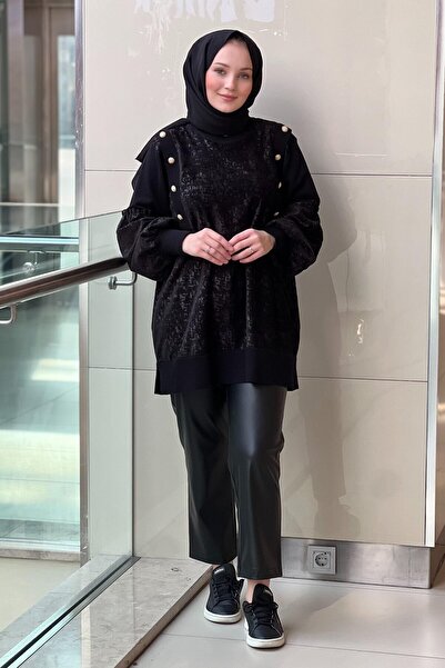 Ghisa Velvet Tunic with Buttoned Shoulders and Knitwear Combination