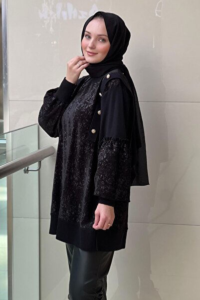 Ghisa Velvet Tunic with Buttoned Shoulders and Knitwear Combination