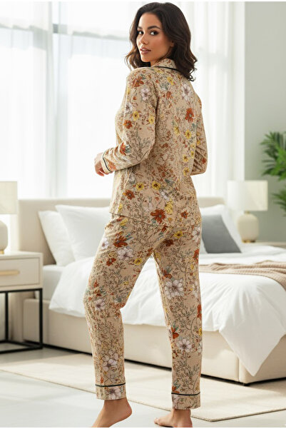 Siyah İnci Μπεζ χρώμα λουλουδάτο σχέδιο με μακρυμάνικο κουμπωτό σετ πιτζάμες με ρέλι 7955