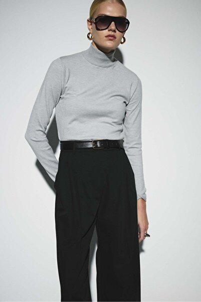 Tailors Room Mock Neck Sweater - Gray