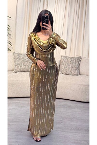 SELSAL Embroidered mask dress