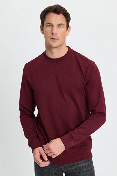 Tudors Men's relax fit comfortable cut long sleeve crew neck burgundy sweatshirt