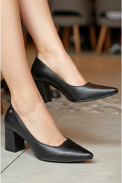 King Crow Nevra Flexible Soft Non-Slip Sole (7 cm) Black Skin Women's Thick Heeled Shoes