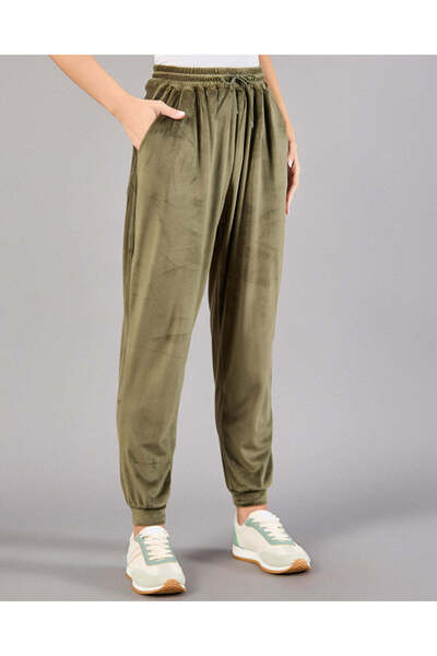 REDTAG Women Green Plain Jogger Pants