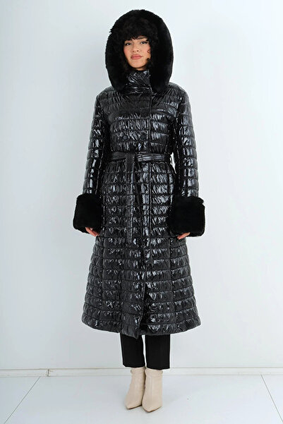 Lila Rose Kapşonu Ve Kolu Kürklü Şişme Mont