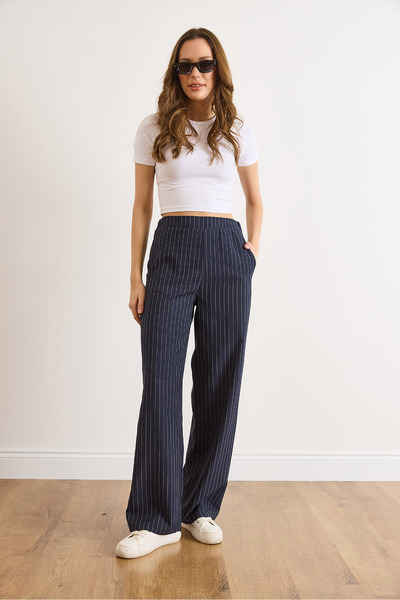 Olalook Women's Navy Blue Belted Pocketed Striped Wide Leg Pants Pnt-19000386