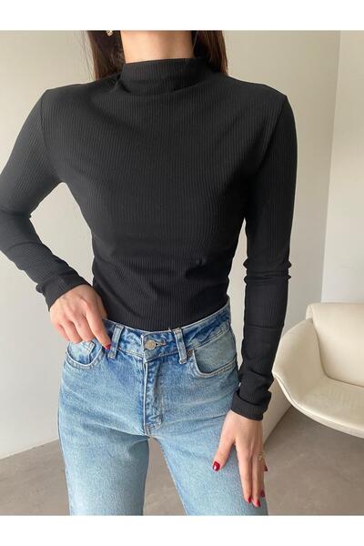 Bade Butik بلوزة أساسية سوداء بنصف ياقة صيد السمك