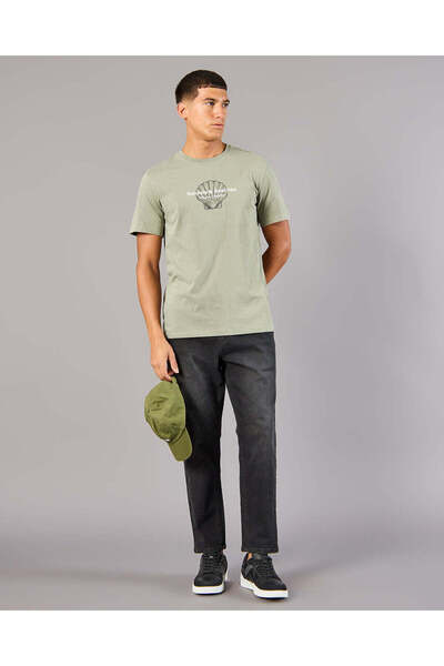 REDTAG Men Green Printed Basic T-Shirt