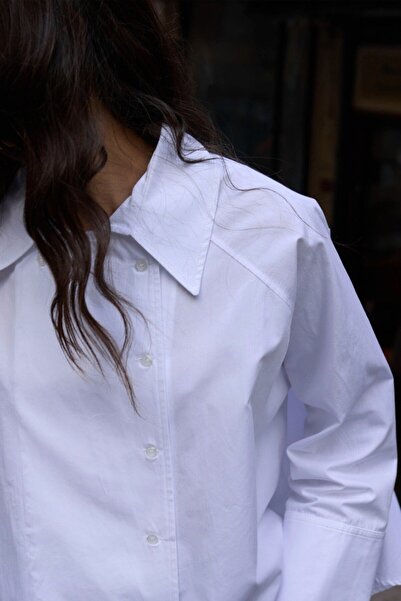 ossons Wide Collar Oversized Poplin Shirt