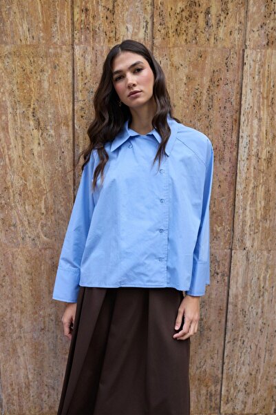 ossons Wide Collar Oversized Poplin Shirt
