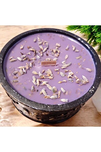 Celestia Arınma Huzur ve Ruhsal Dengeyi Desteklemek için Lavanta Kokulu Mum