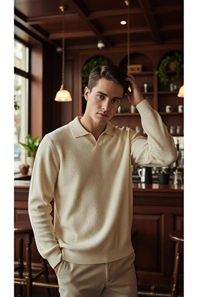 DYNAMO Collar Detail Knitwear