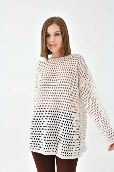 Park Karon Women's Boat Neck Knit Detail Oversized Knitwear Sweater