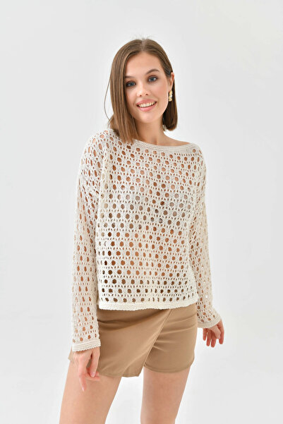 Park Karon Women's Boat Neck Knit Detail Sweater