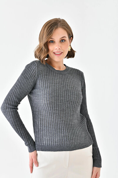 Park Karon Women's Crew Neck Knit Detail Knitwear Sweater