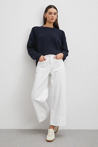 Never more Front Pocketed Jeans with Leg Detail, White