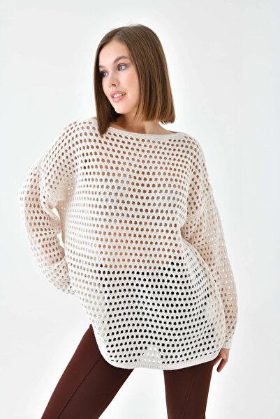 Park Karon Women's Boat Neck Knit Detail Oversized Knitwear Sweater