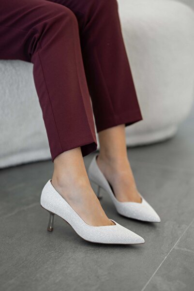 Parponi Γυναικεία βραδινά παπούτσια με τακούνι Ruby από ασημί ύφασμα ασημί