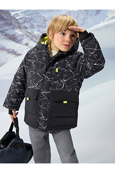 LC Waikiki Lcw Kids Black Hooded Boys' Ski Jacket
