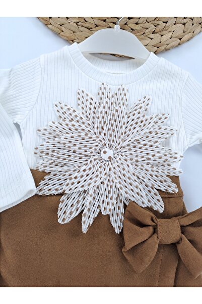 Butik Girl's Bodysuit Shorts Skirt Two-Piece Set Leopard Emblem Detailed Winter Gift Set