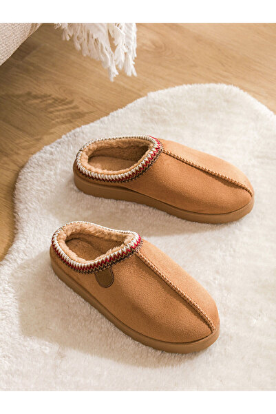 LC Waikiki İçi Tüylü Erkek Ev Terliği