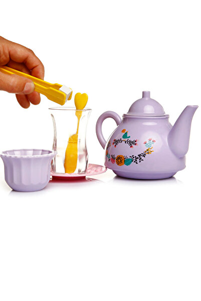 a v d a Tea Time Toy Tea Set with Thin-Waisted Tea Cup