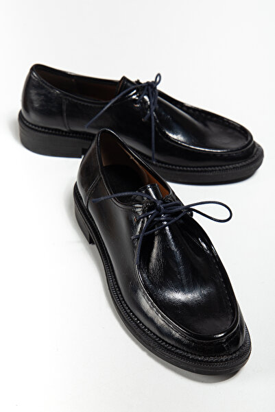 derim shoes Kadın Siyah Rugan Suni Deri Bağcıklı Makosen Ayakkabı