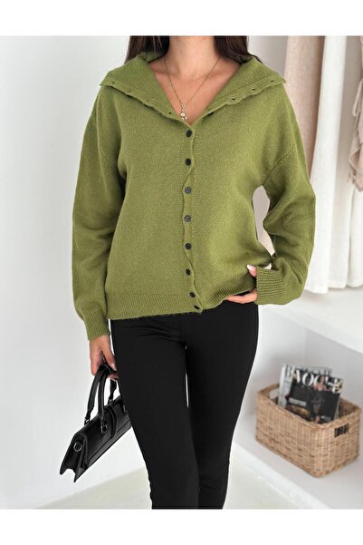 MİHRİZAR Oversized Cut Asymmetrical Buttoned Soft Textured Knitwear Cardigan Oil Green