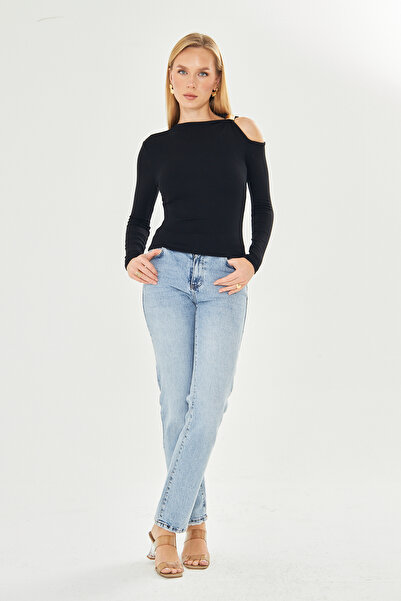 ParlaMira Women's One Shoulder Buckle Detailed Asymmetrical Long Sleeve Blouse