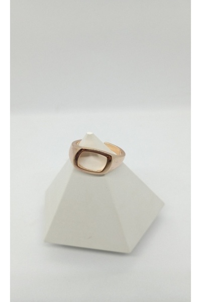 ndjewelry خاتم ذهبي مربع ناعم