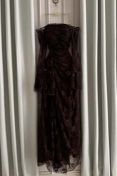 berlanty A long brown evening dress.