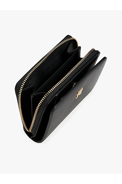 Tommy Hilfiger Women's Black Zipper Wallet