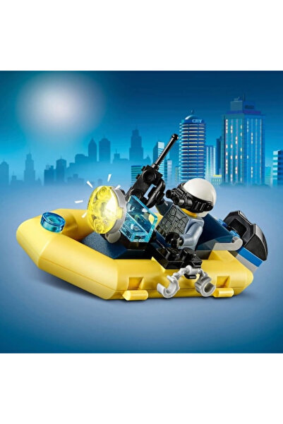 LEGO ® City - Elite Police Boat Transport (60272)