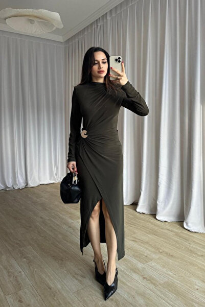 MODAMİNEM Women's Brooch Detailed Draped Midi Dress