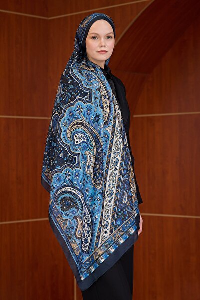 İpekhan Winter Bloom Soft Shawl