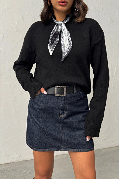 Lusin Women's Black Scarf Knit Sweater