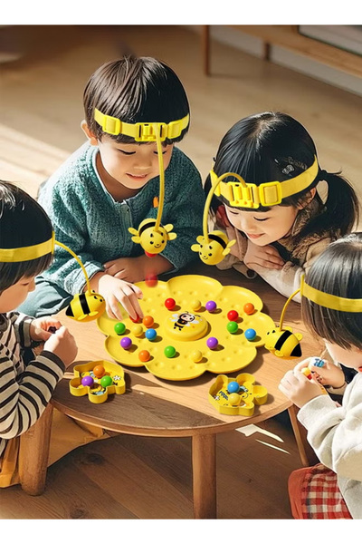 Generic Desktop game, hummingbird magnetic toy board game with a string