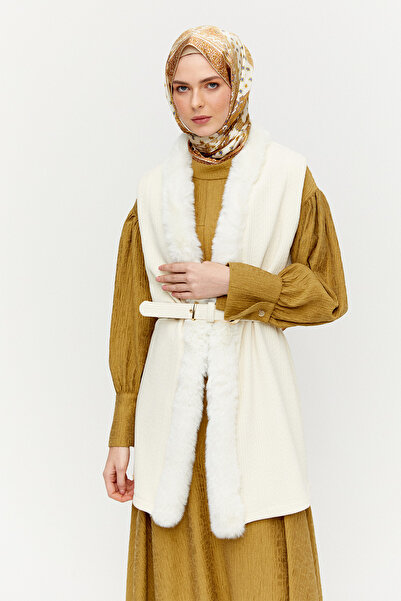 Setrms Kemerli Şal Yakalı Suni Kürklü Yelek