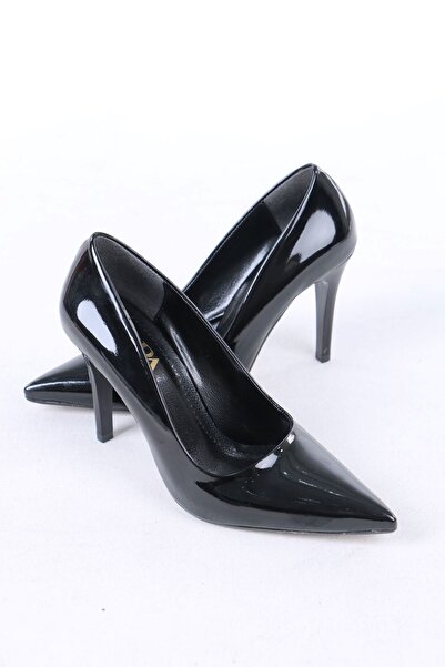 sefayol Lisle Black Patent Leather Thin Heeled Women's Shoes