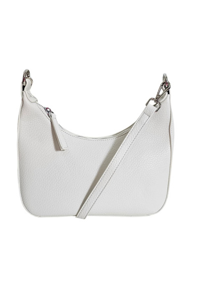 1way A stylish and luxurious crossbody bag