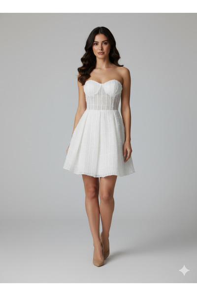 live forever فستان قصير بدون حمالات من القماش المزخرف لحفلات التخرج والكوكتيل