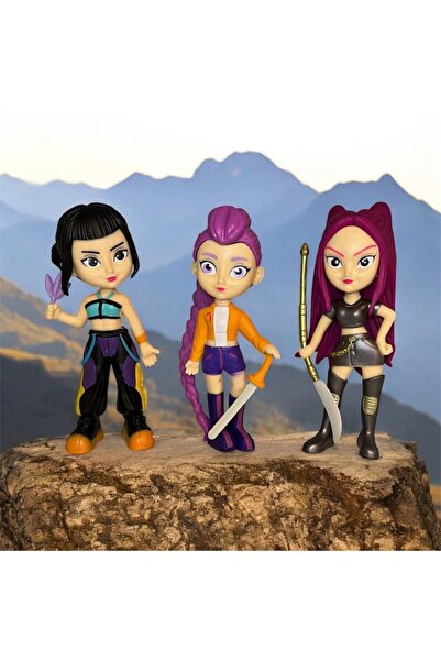 GIA'S WORLD Set of 3 K-pop Collectible Figures Damon Hunter GIA'S WORLD, 18 cm