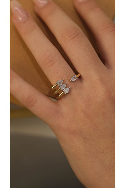 Jerie Gold Stone Detailed Front Adjustable Design Ring