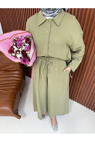 Thebomb Asude Two-Piece Suit with Trousers