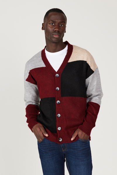 AC&Co / Altınyıldız Classics Burgundy-Gray Standard Fit Regular Cut V-Neck Fleece-Lined Soft Textured Knitwear Cardigan